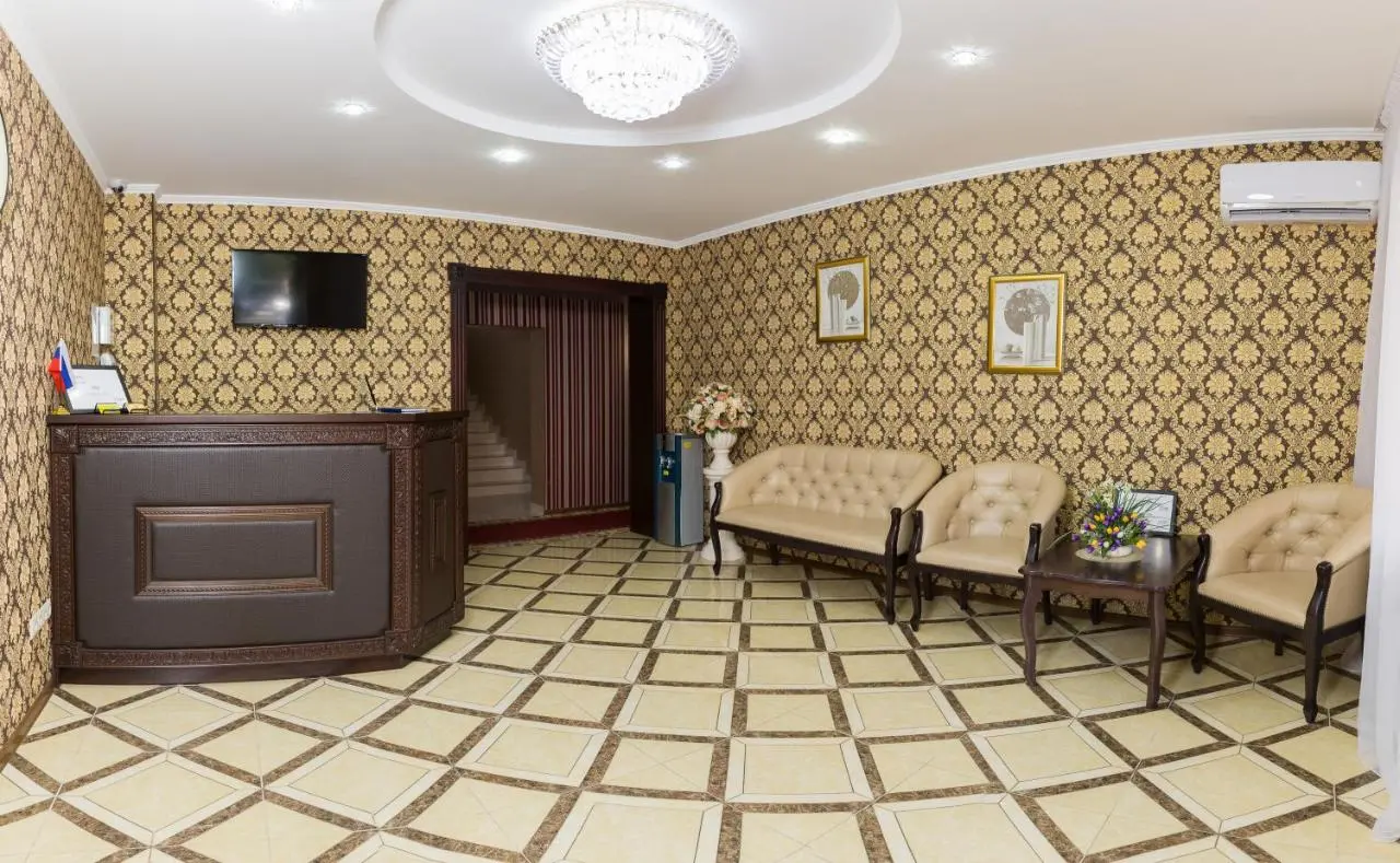 Витязево: Hotel Zolotoy Bereg