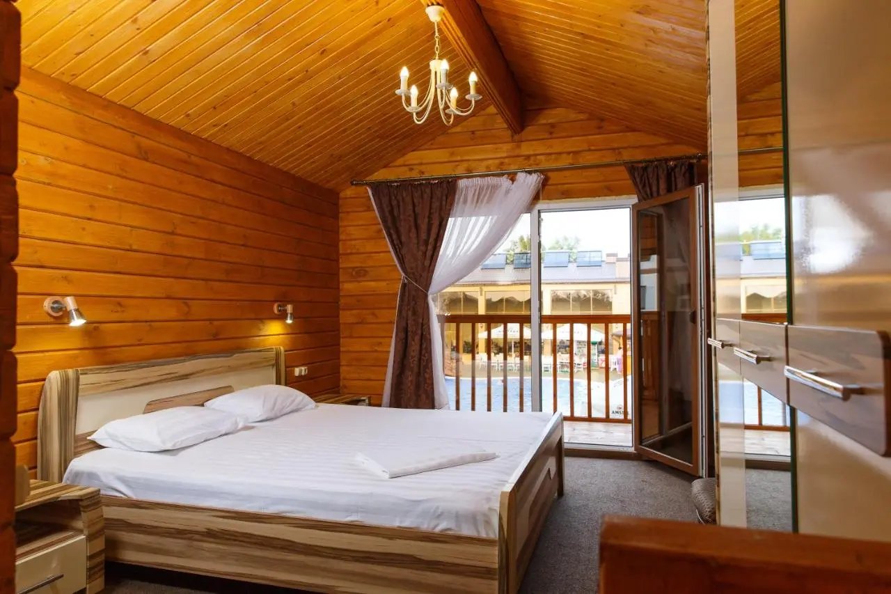 Витязево: Hotel Zolotoy Bereg