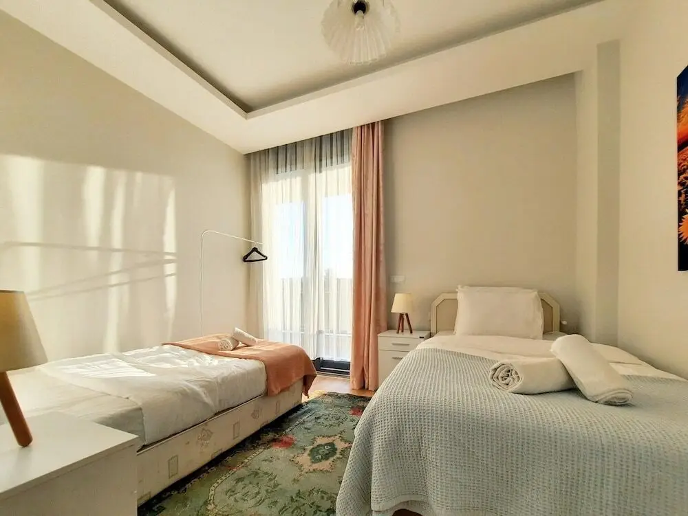Аксу: 3 Br Apertment in Aksu