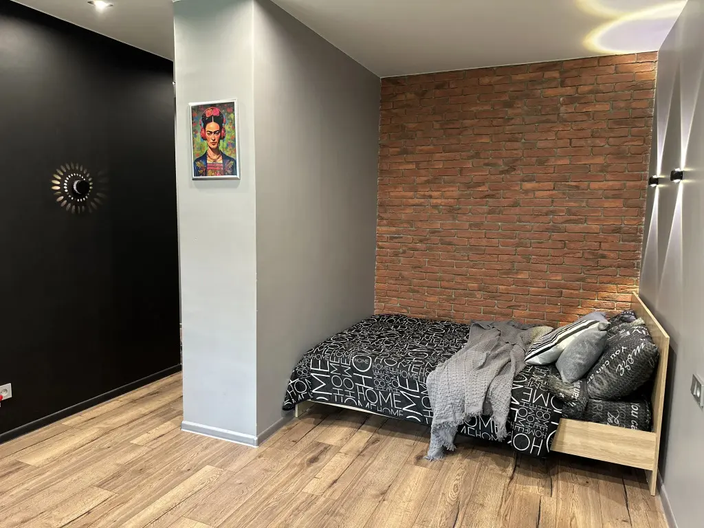 Владивосток: Апартаменты в Стиле Loft (№6)