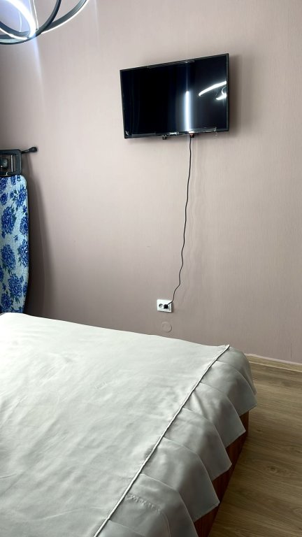Екатеринбург: Квартира на Новосинарском бульваре 7 1