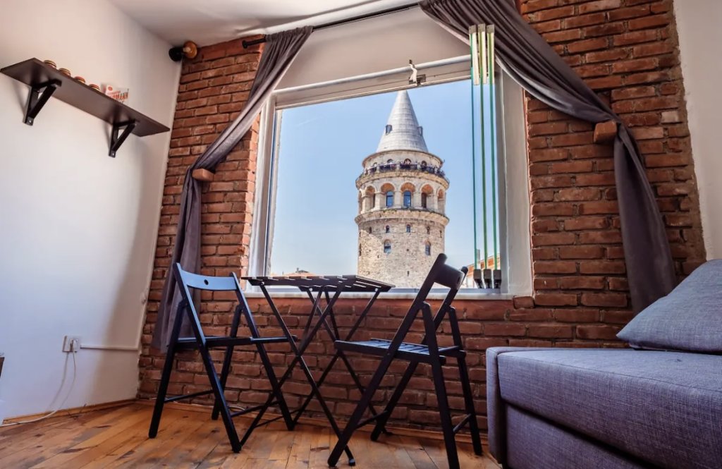 Апартаменты In the heart of Istanbul - Galata Tower view — фото 1