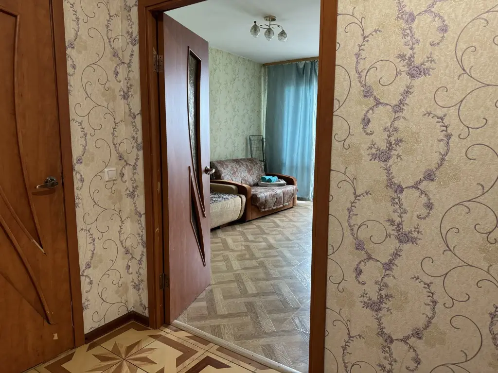 Иркутск: Квартира на Семена Лагоды 4/3