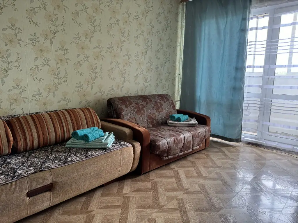 Иркутск: Квартира на Семена Лагоды 4/3