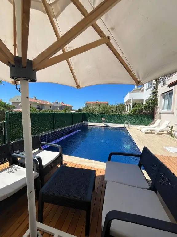 Чешме: Вилла Cesme Aile Dostu Havuzlu
