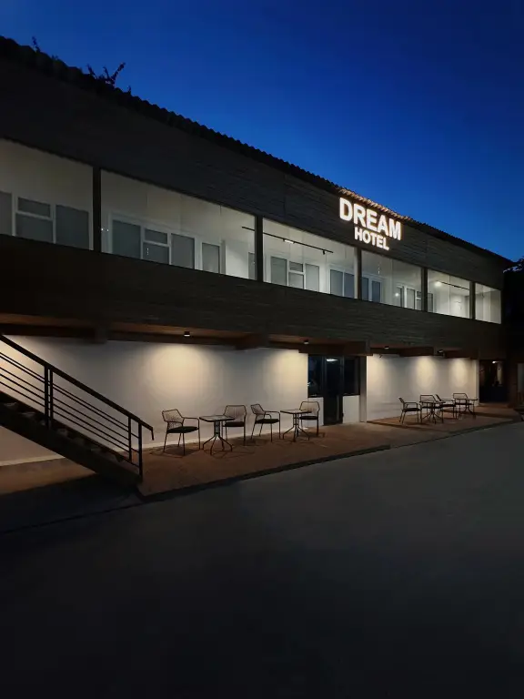 Меблированные комнаты Dream Hotel — фото 1