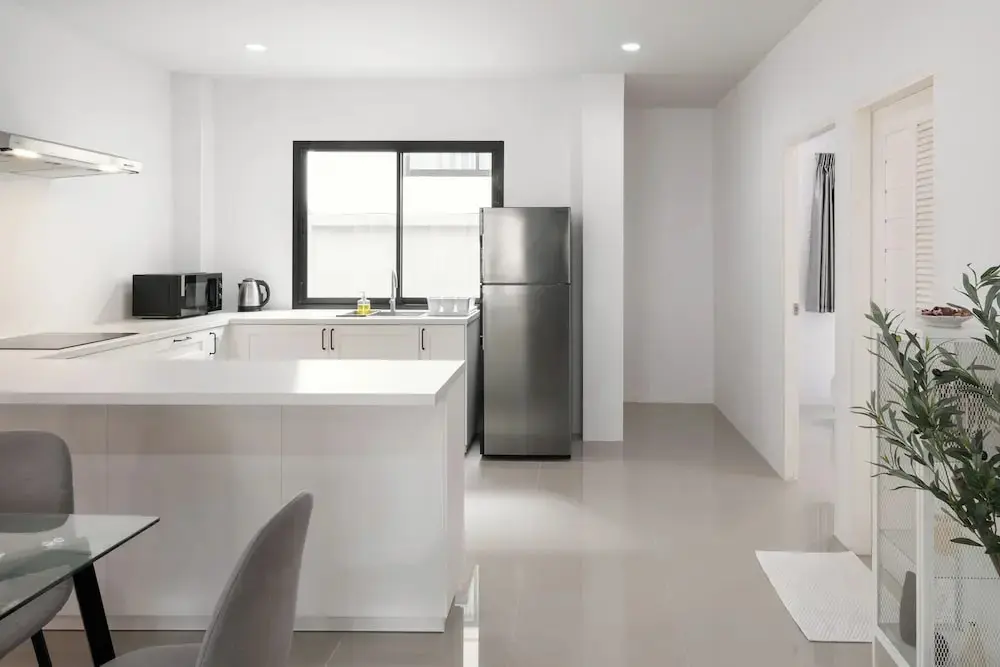 Тхаланг: Chao Wilai Residence | Naiyang Beach | HKT Airport
