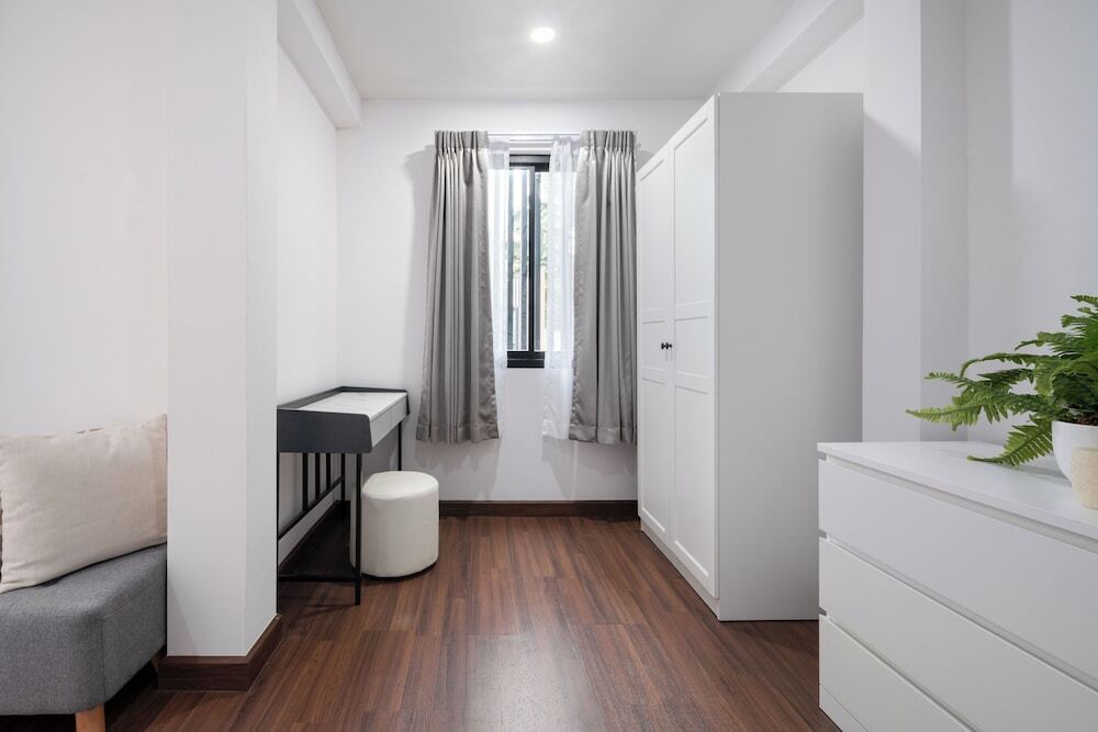 Тхаланг: Chao Wilai Residence | Naiyang Beach | HKT Airport
