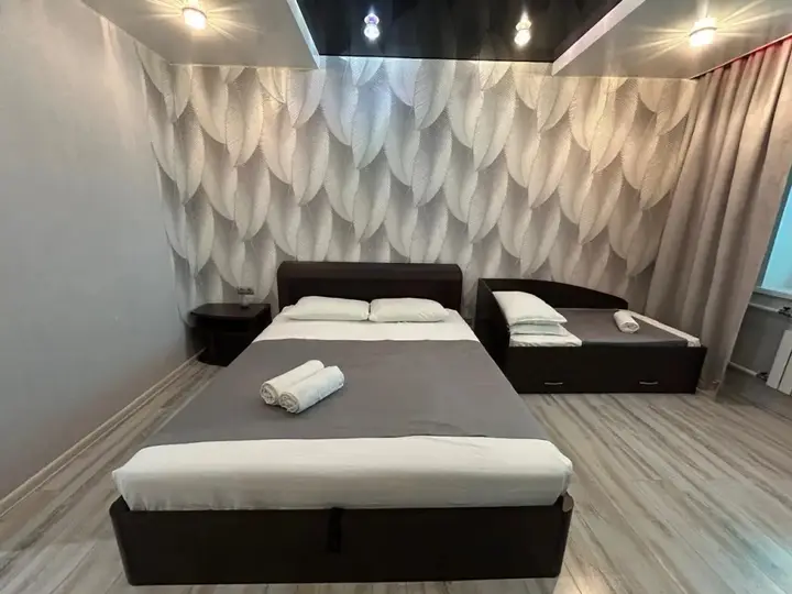 Новосибирск: Апартаменты на улице Забалуева 55/1