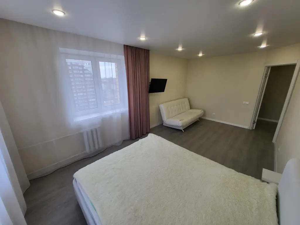 Ярославль: Апартаменты Apartment on 8 marta 21