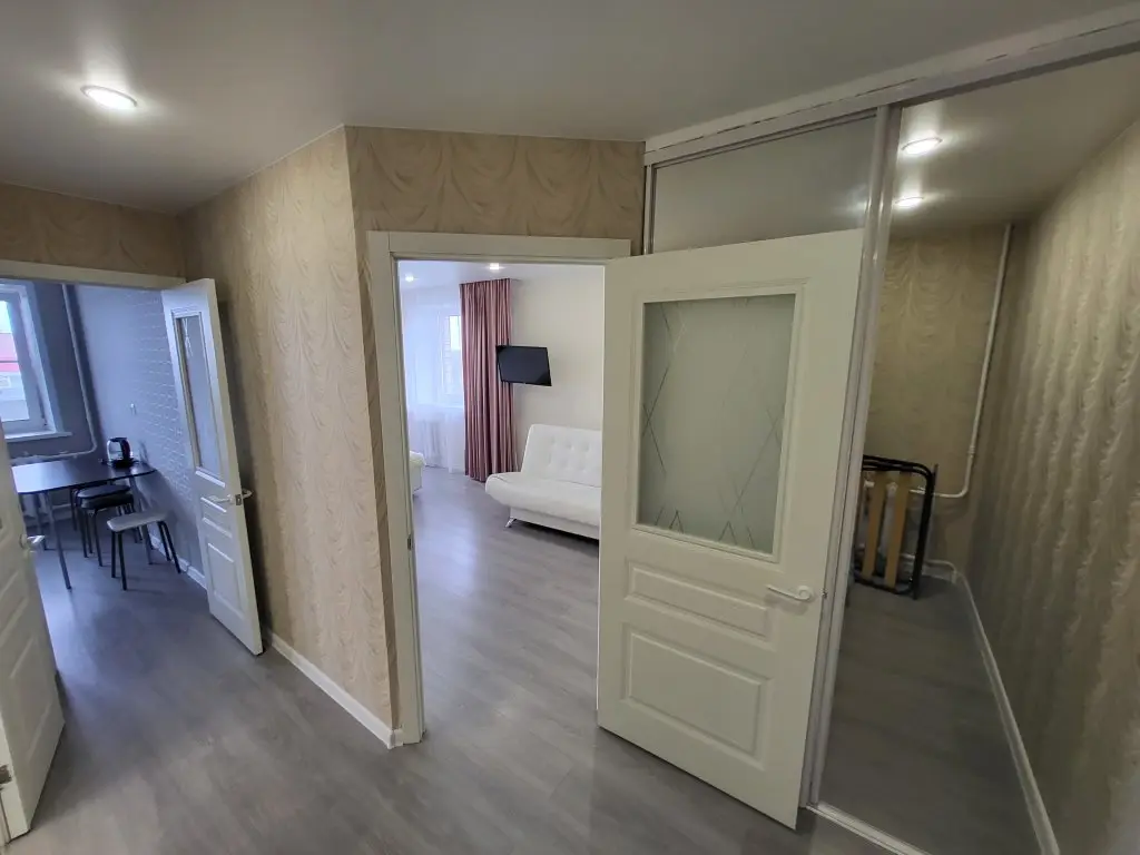 Ярославль: Апартаменты Apartment on 8 marta 21