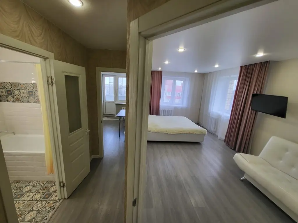 Ярославль: Апартаменты Apartment on 8 marta 21