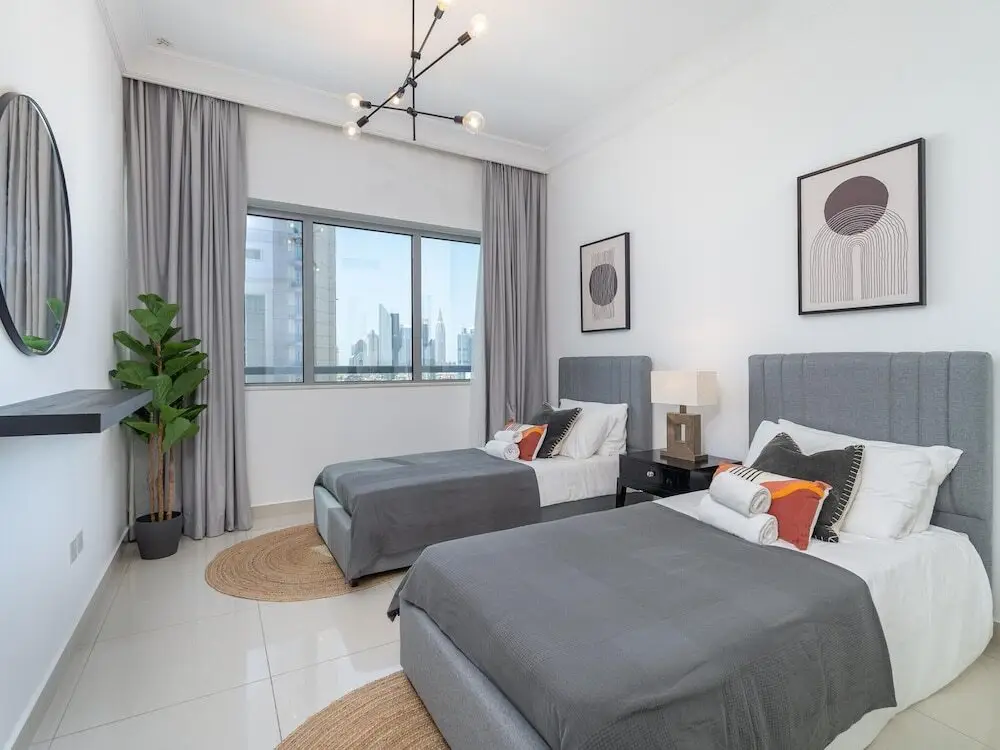Дубай: Dlx 21st Flr 3BR Pool/gym Near Mall by Belvilla