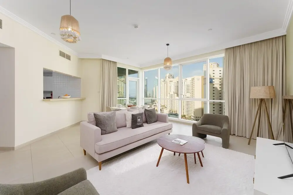 Дубай: Maison Privee - Stunning JBR Retreat w/ Partial Sea & Marina Views