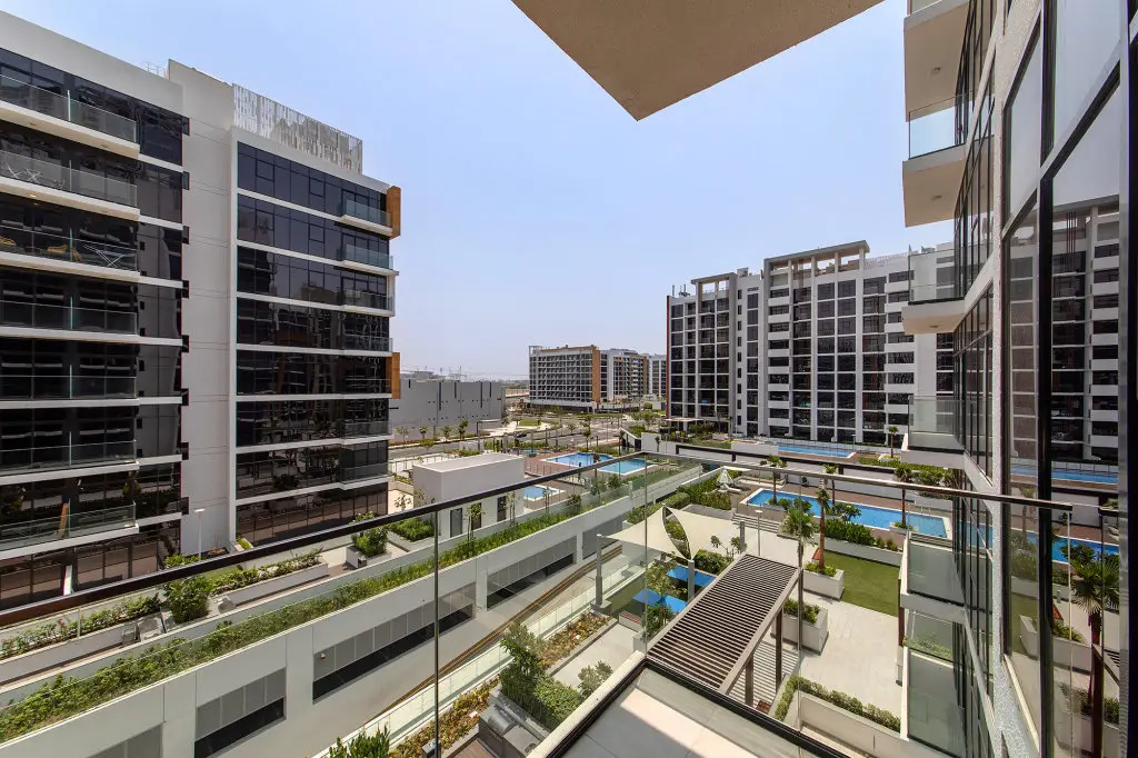 Дубай: Апартаменты Lovely Studios at Azizi Riviera