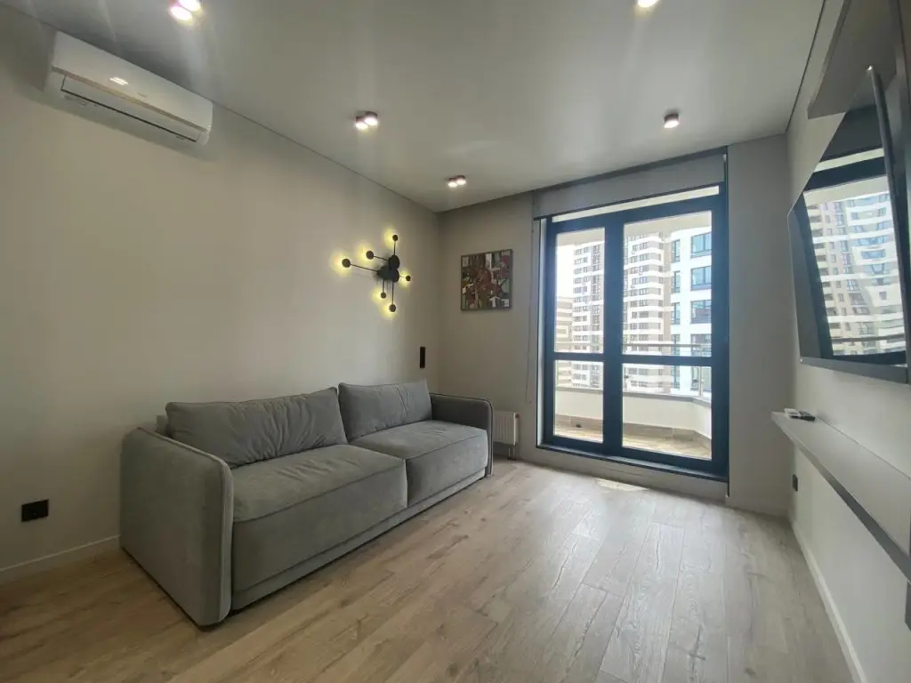 Минск: Апартаменты 2-комнатные HomeApart П. Мстиславца, 12