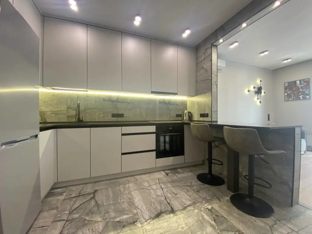 Минск: Апартаменты 2-комнатные HomeApart П. Мстиславца, 12