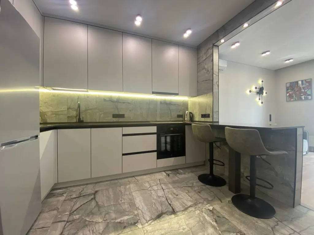 Минск: Апартаменты 2-комнатные HomeApart П. Мстиславца, 12
