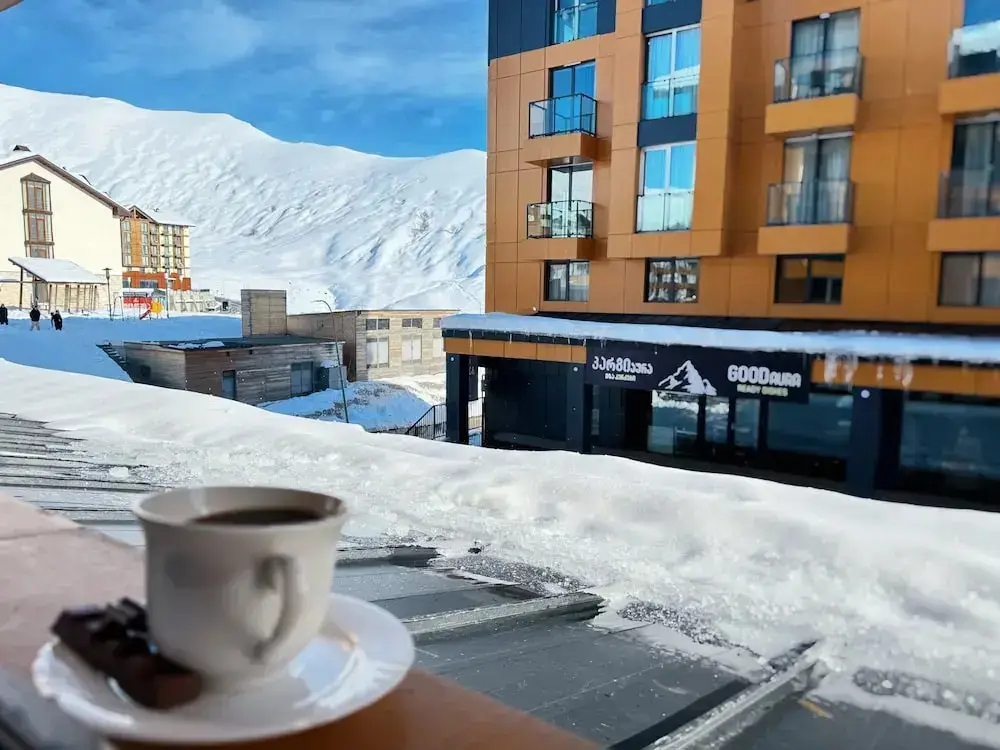 Гудаури: Gudauri Ski Resort — Four Seasons