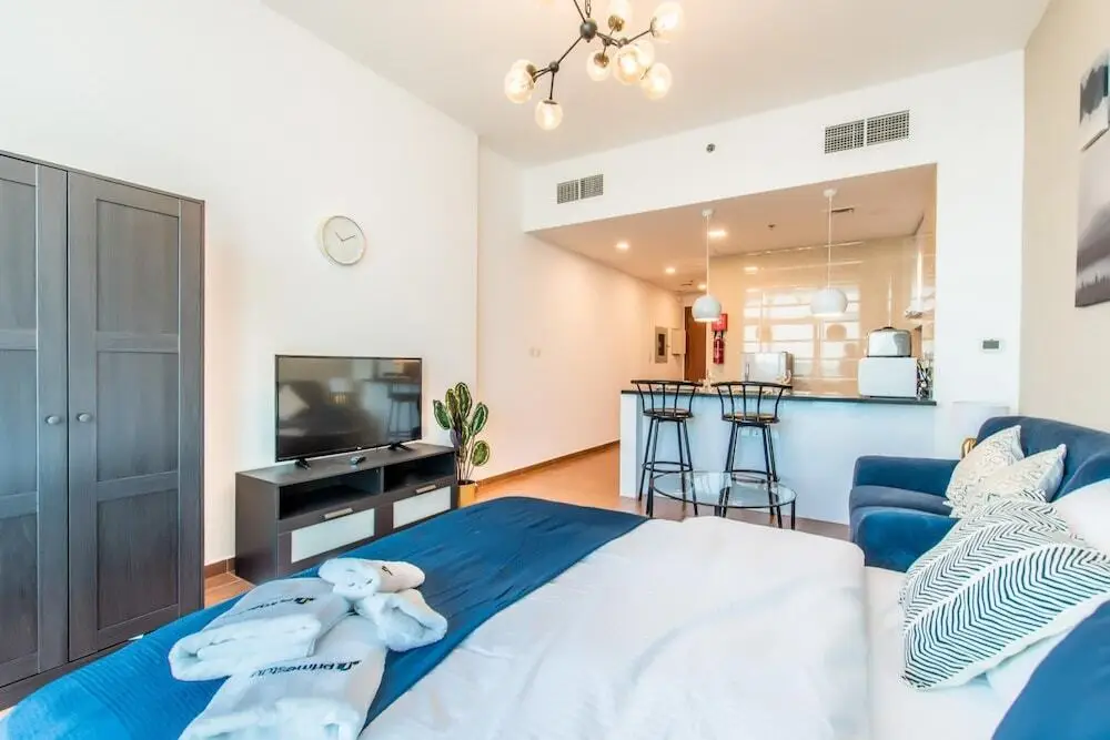 Дубай: Al Barsha South - JVT - Al Jawhara Tower 1506
