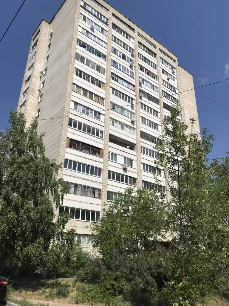 Квартира Однокомнатная на Лаврентьева 14а — фото 1