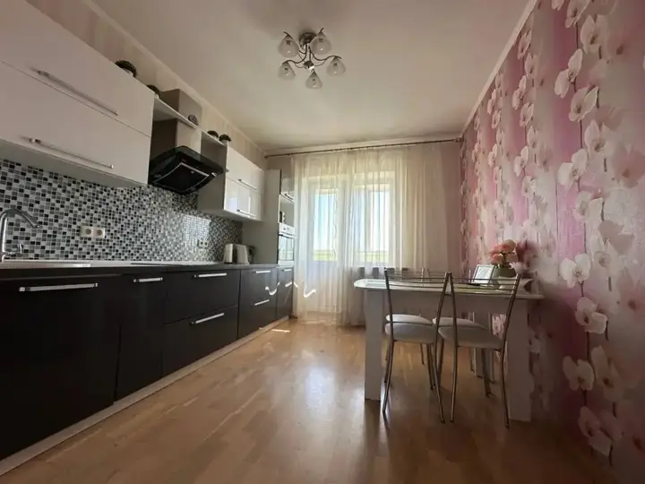 Самара: Квартира Однокомнатная Мичурина 4