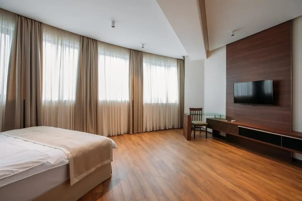 Тбилиси: Hotel Nina Palace