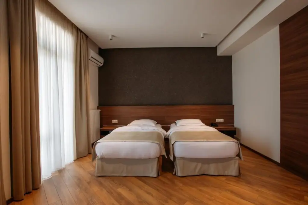 Тбилиси: Hotel Nina Palace