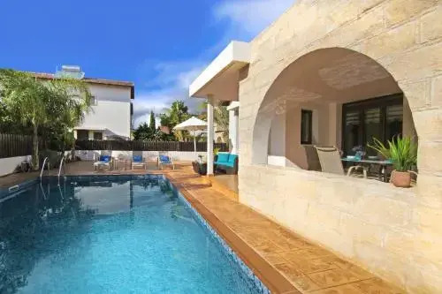 Айя-Напа: Villa Diana