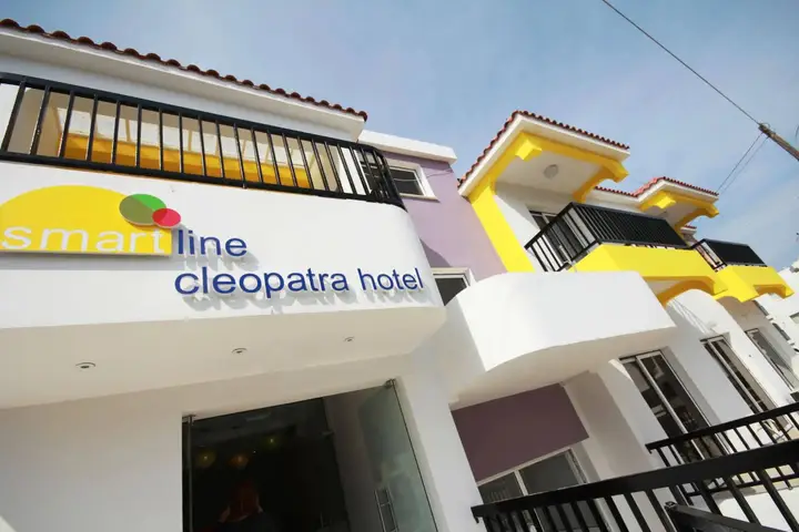 Айя-Напа: Sea Cleo Napa Hotel & Annex