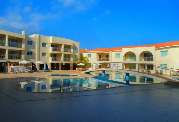 Паралимни: Great Kings Resorts
