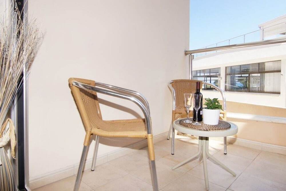 Протарас: Bay View Apartment