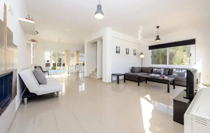 Протарас: Villa Atlas