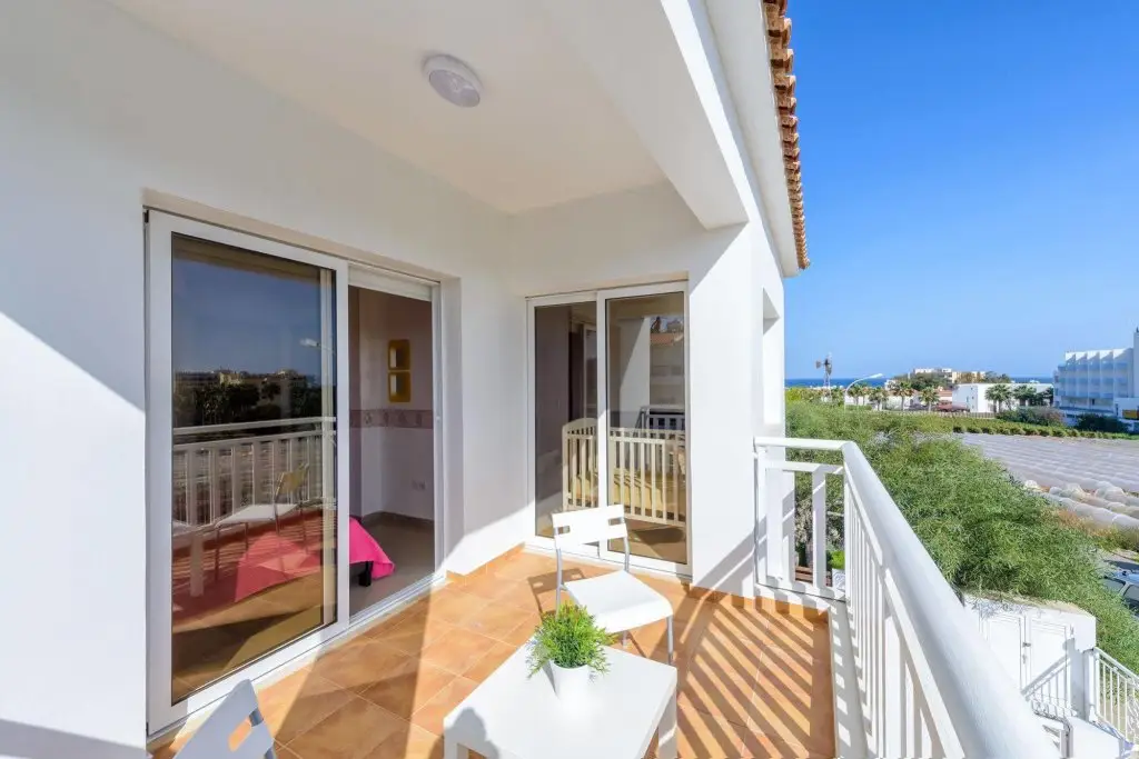 Протарас: Villa Atlas