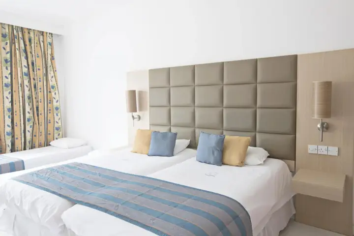Протарас: Odessa Beach Hotel