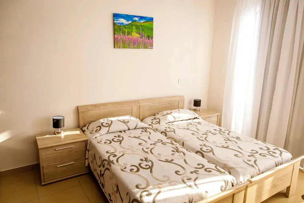 Пафос: New Day Apartments