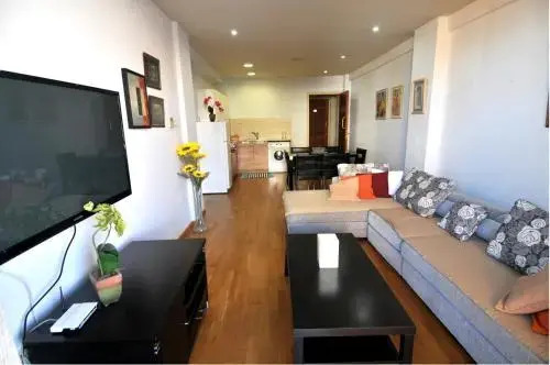 Ларнака: Ithaki Phinikoudes Apartment No. 105