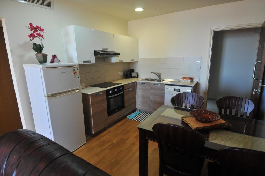 Ларнака: Ithaki Phinikoudes Apartment No. 202