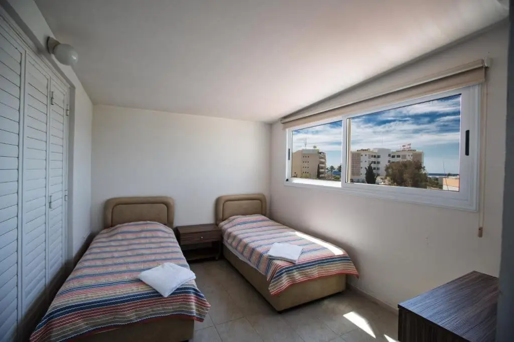 Айя-Напа: Merab Center Villas