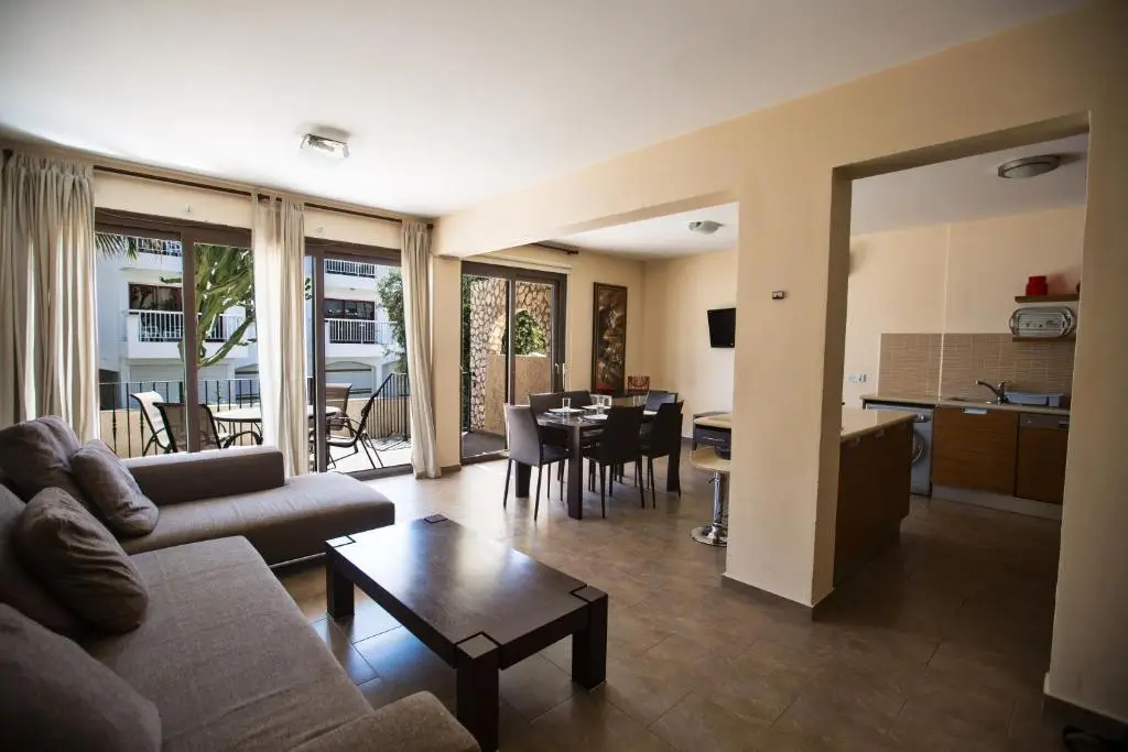 Айя-Напа: Napiana Apartments