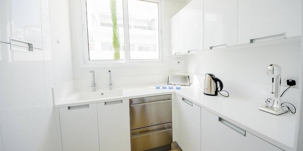 Протарас: Rent Private Villa 100