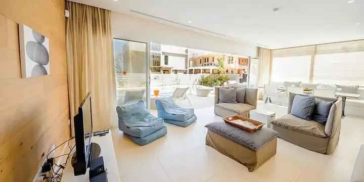 Протарас: Rent Private Villa 100