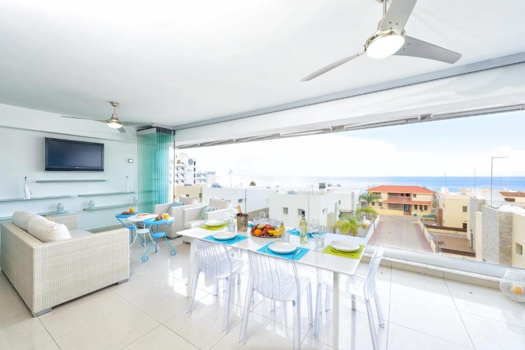 Silver Sands Penthouse — фото 1