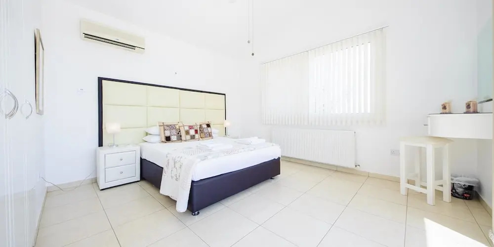 Протарас: Oceanview Villa 113