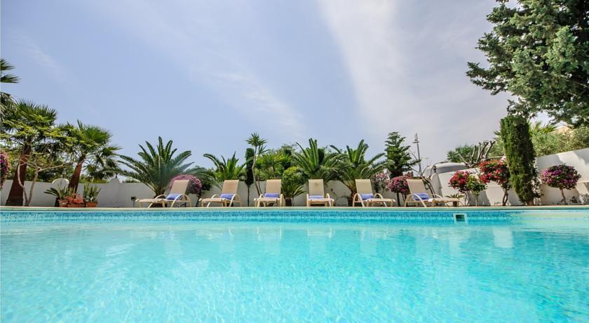 Протарас: Oceanview Villa 104