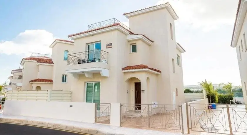 Протарас: Pernera Gardens Villa