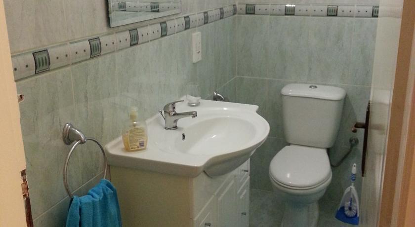 Пафос: Kings Court 102