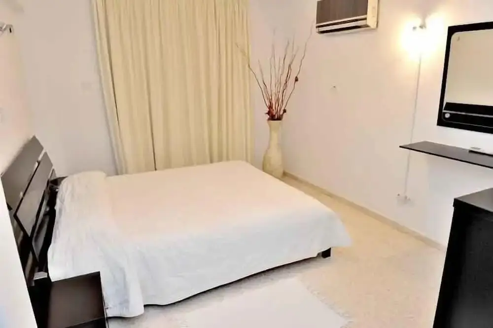 Полис Хрисохус: Alkionest Hotel Apts