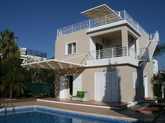 Хлорака: Villa Athina