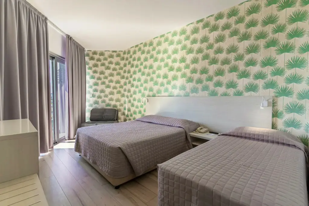 Гермасойя: Harmony Bay Hotel